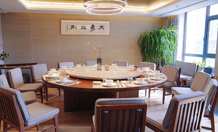 广果天包间